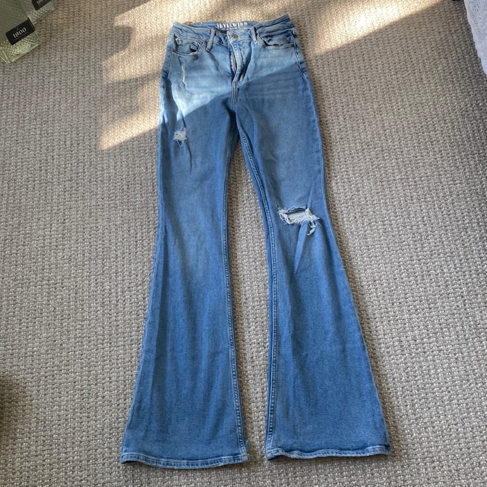 Woman’s bootcut jeans